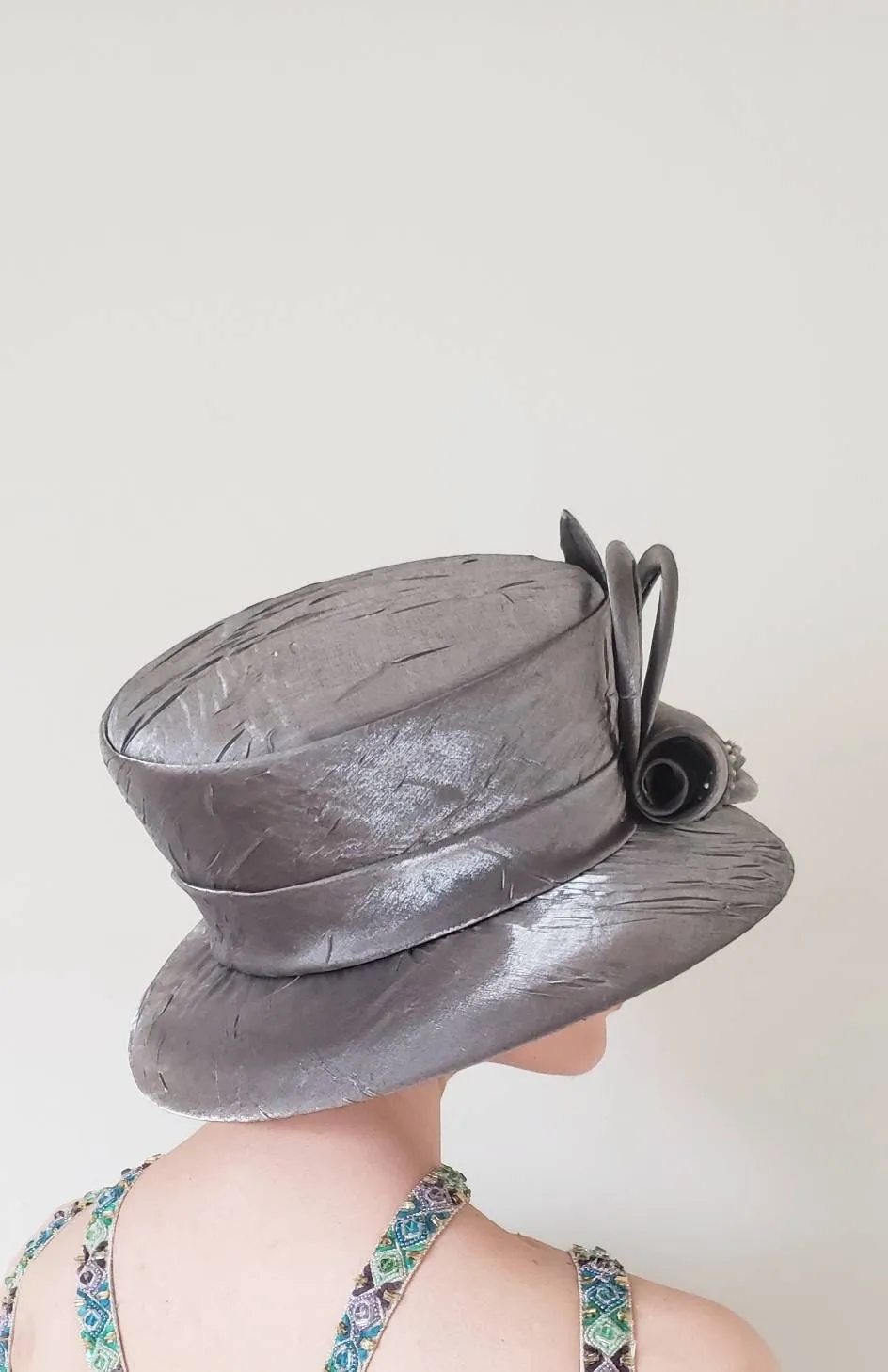 1990s Metallic Silver Costume Hat Wide Brimmed Top Hat / 90s Gray Silk Tall Crown Cosplay Fantasy Church Hat Options! New York