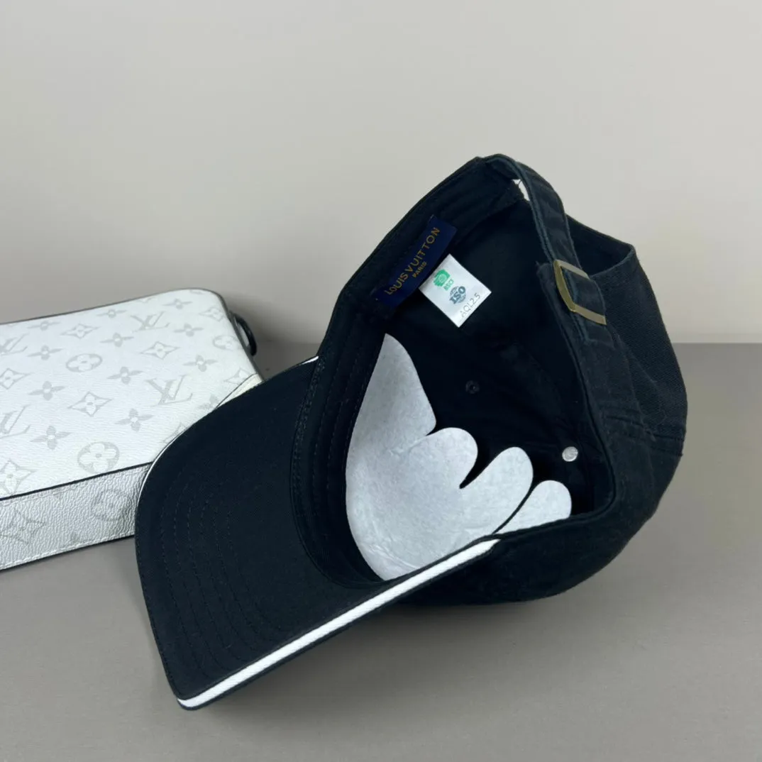 4 Color Badge Baseball Cap