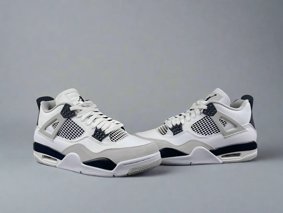 Air Jordan 4 Retro Military Black