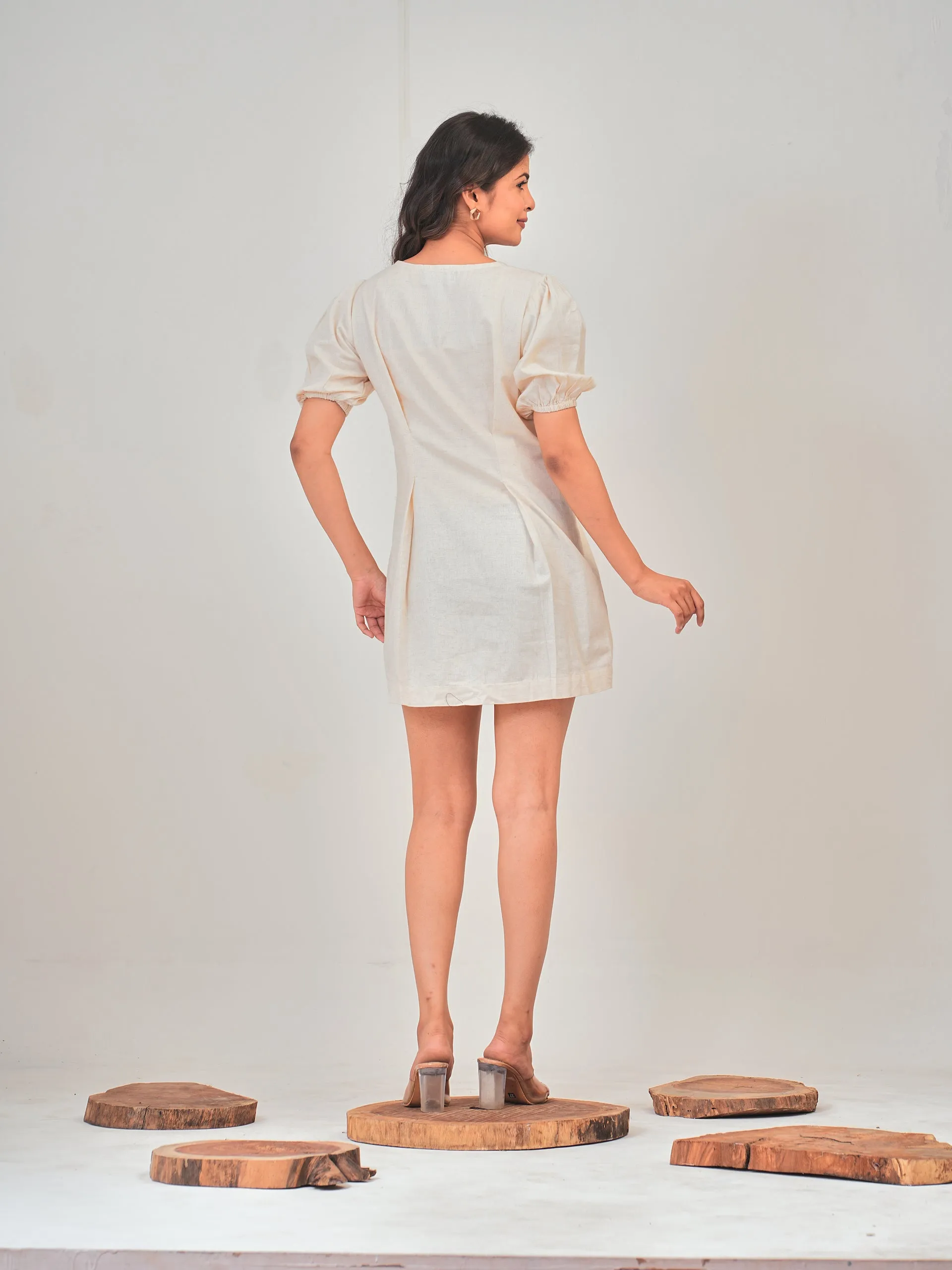 Breezy beige Khadi Shift