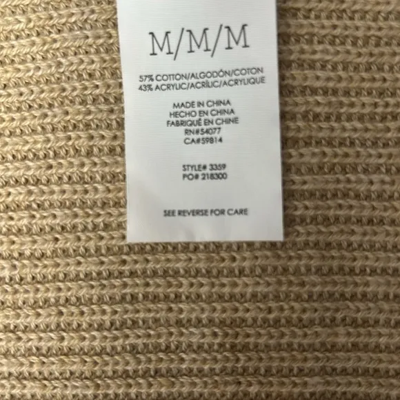Cabi Womens Long Knit Cardigan Duster Sweater Tan Color Sz M Eye &amp; Hook Closure