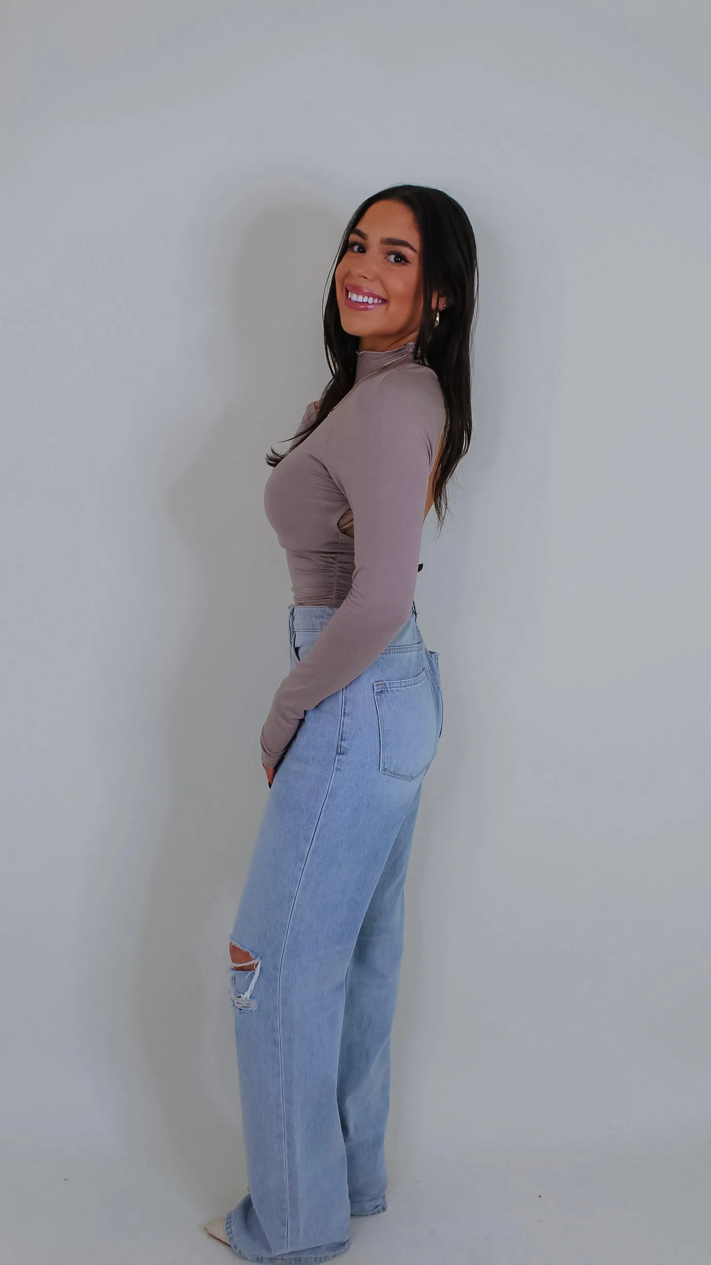 Cameryn Open Back Top - Taupe