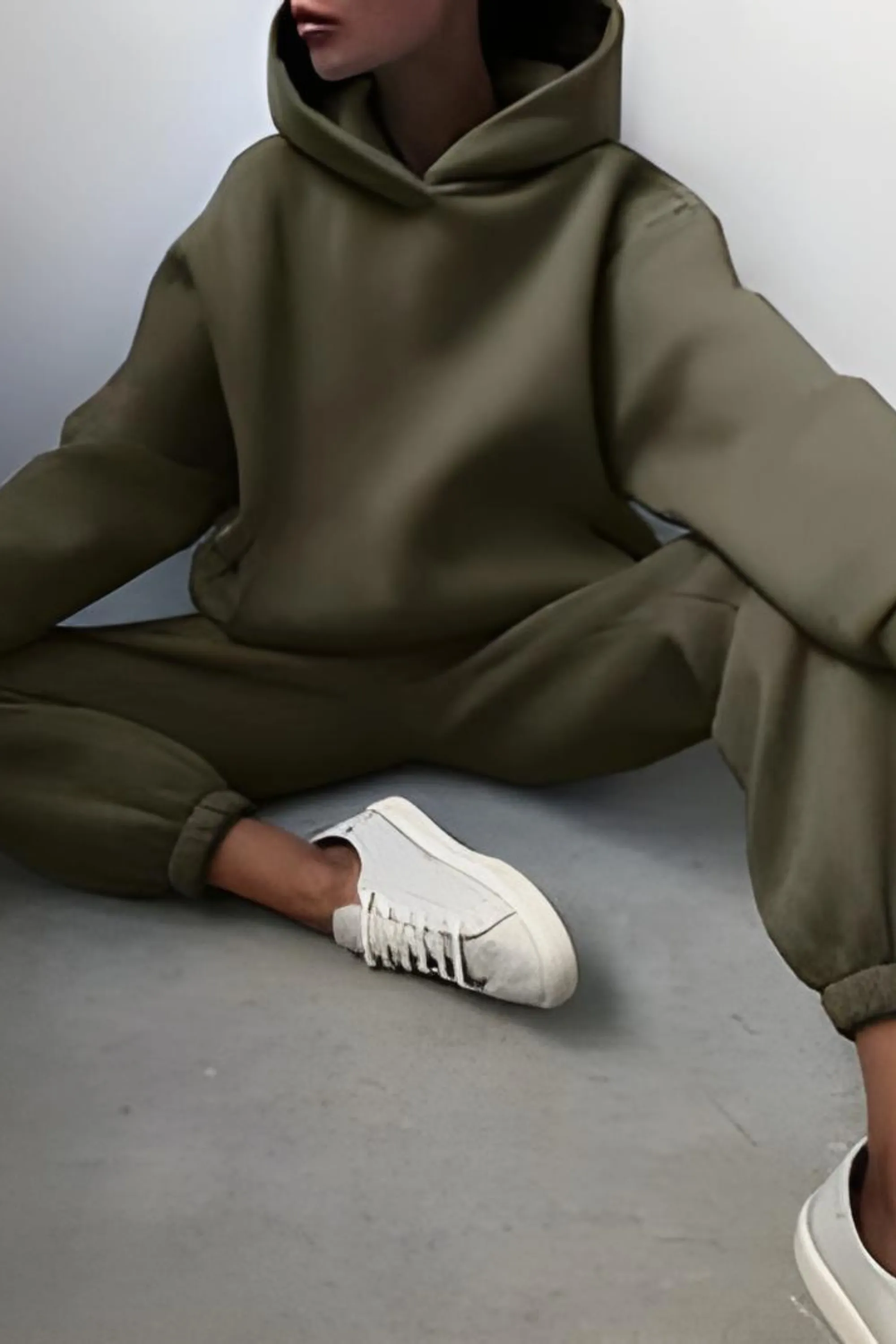 Claire Cozy Sweatsuit