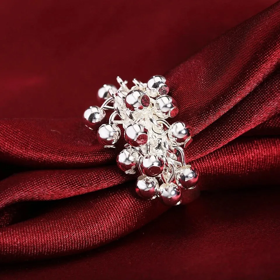 Dangling Beads Ring