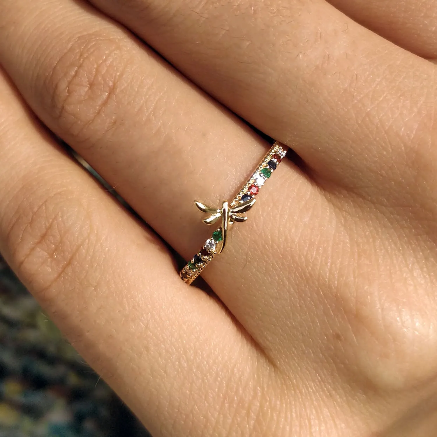 Dragonfly Gemstone Band