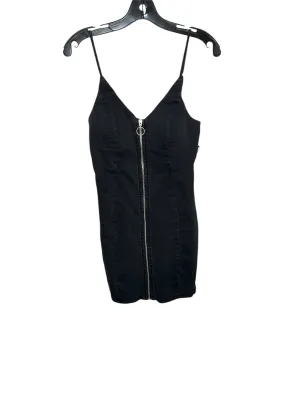 Dress Casual Short By Iris  Size: S