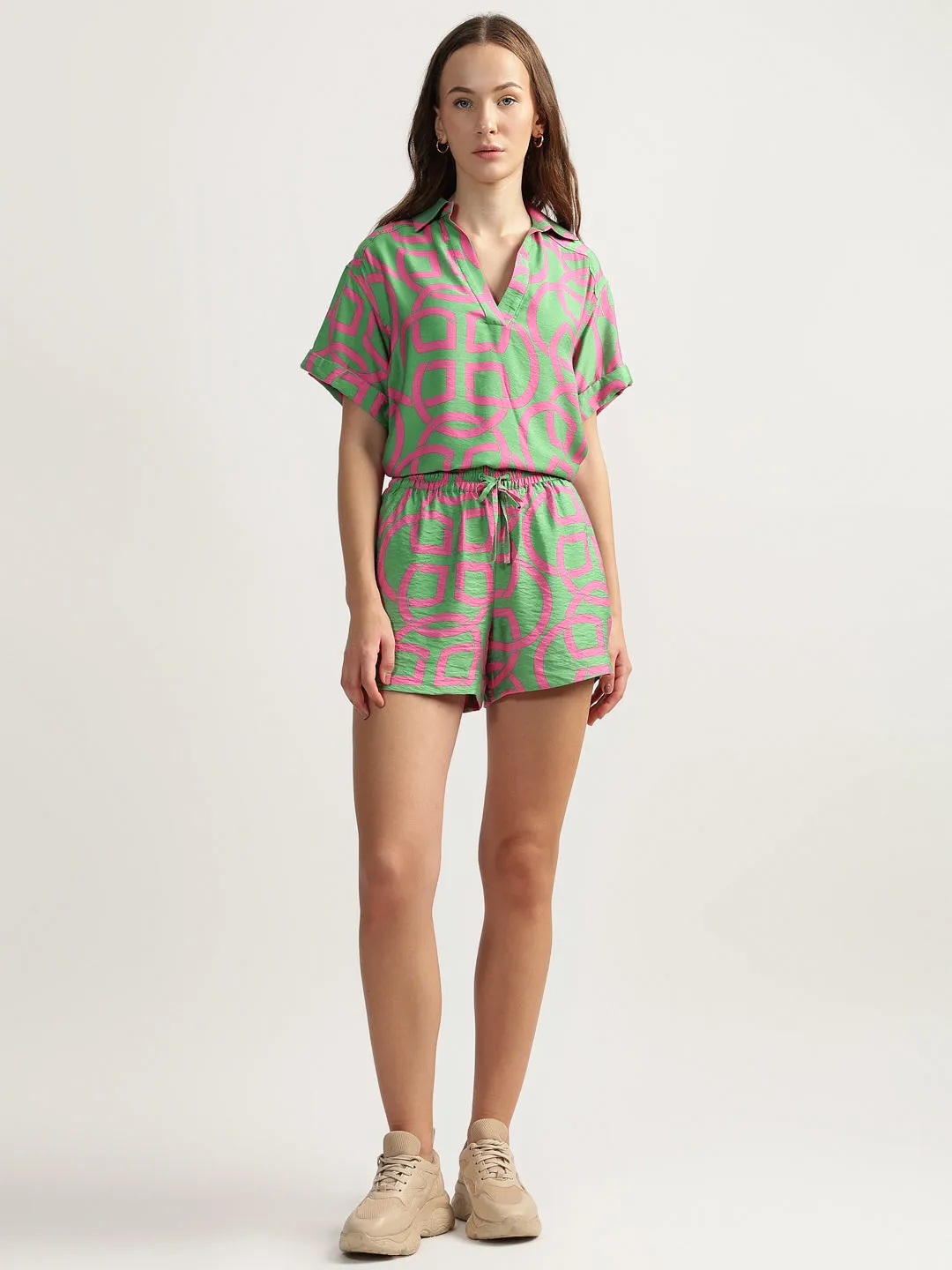 Gant Women Green Printed Mid-Rise Relaxed Fit Hot Shorts