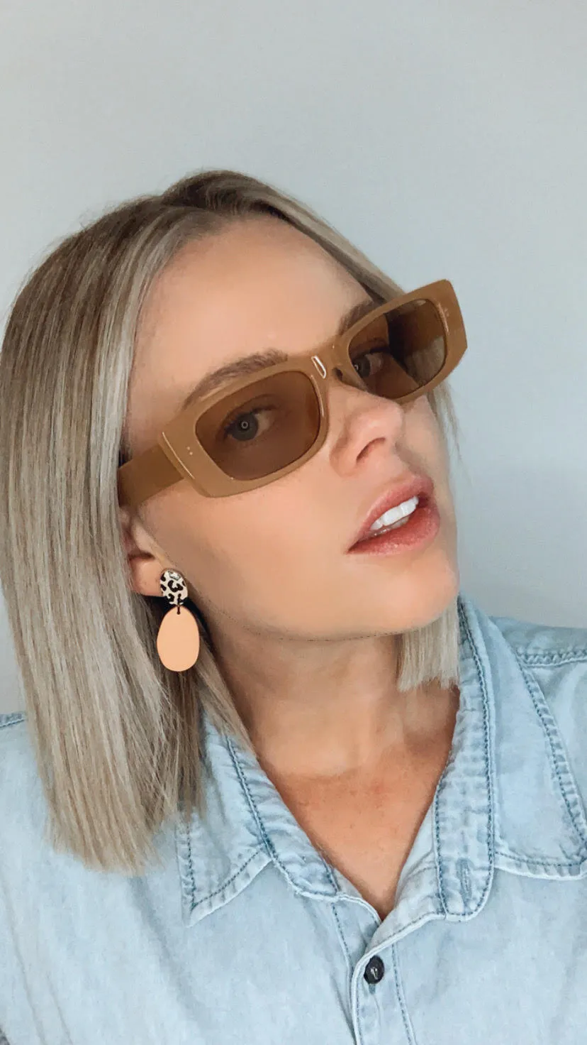 GRETA SUNGLASSES - BEIGE