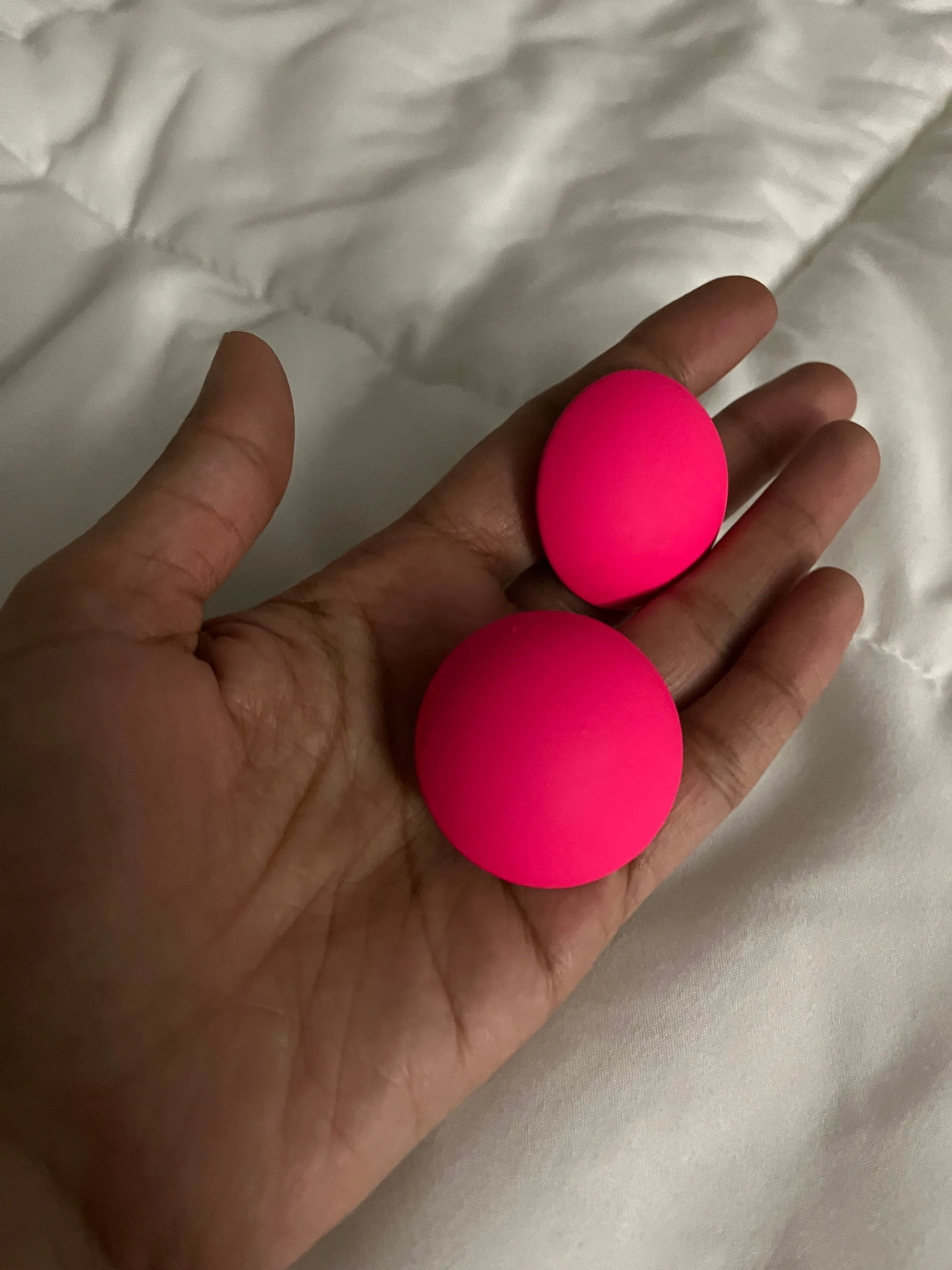 hot pink earrings big studs  , large  round studs pink earrings , big bright pink statement round neon pink retro earrings chunky giant
