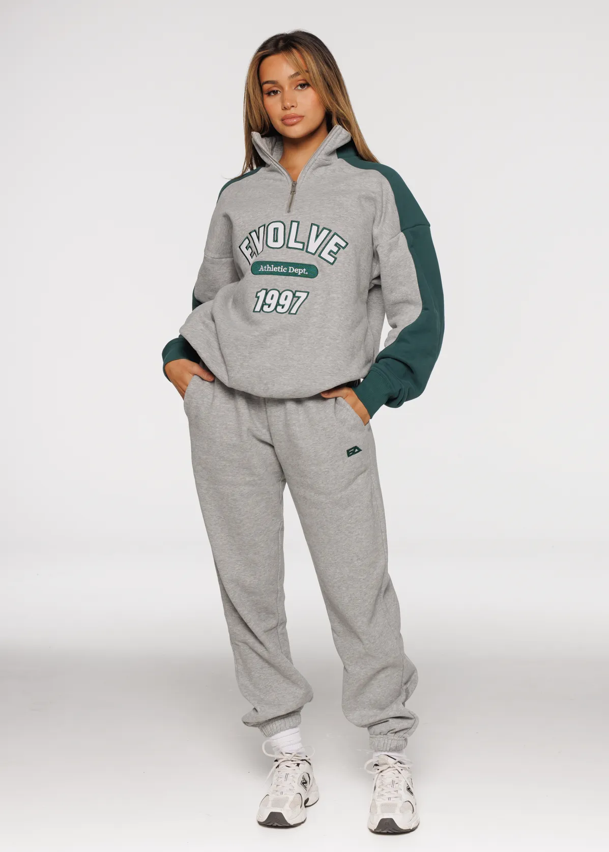 Iconic Retro ¼ Zip - Grey-Green