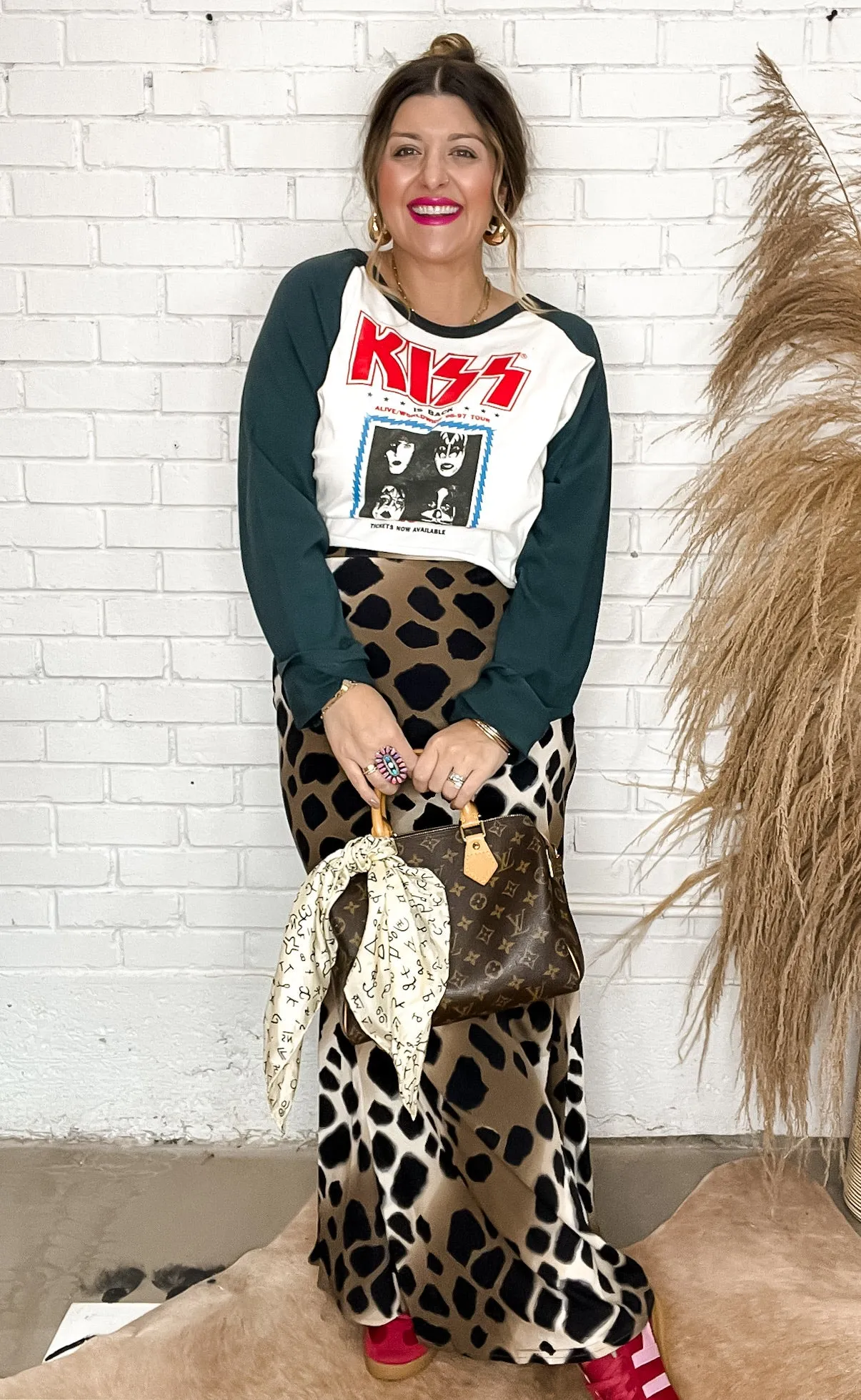 Kiss Tiger Stadium Long Sleeve Raglan Tee