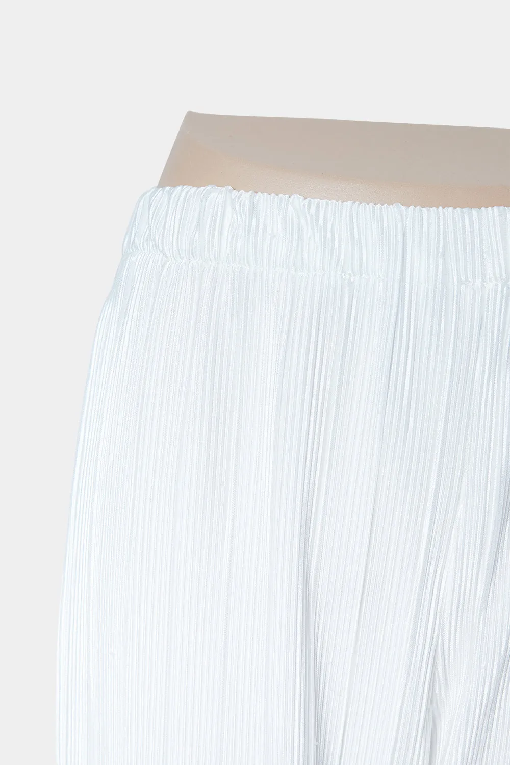 Maurie   Eve White Pleat Plants