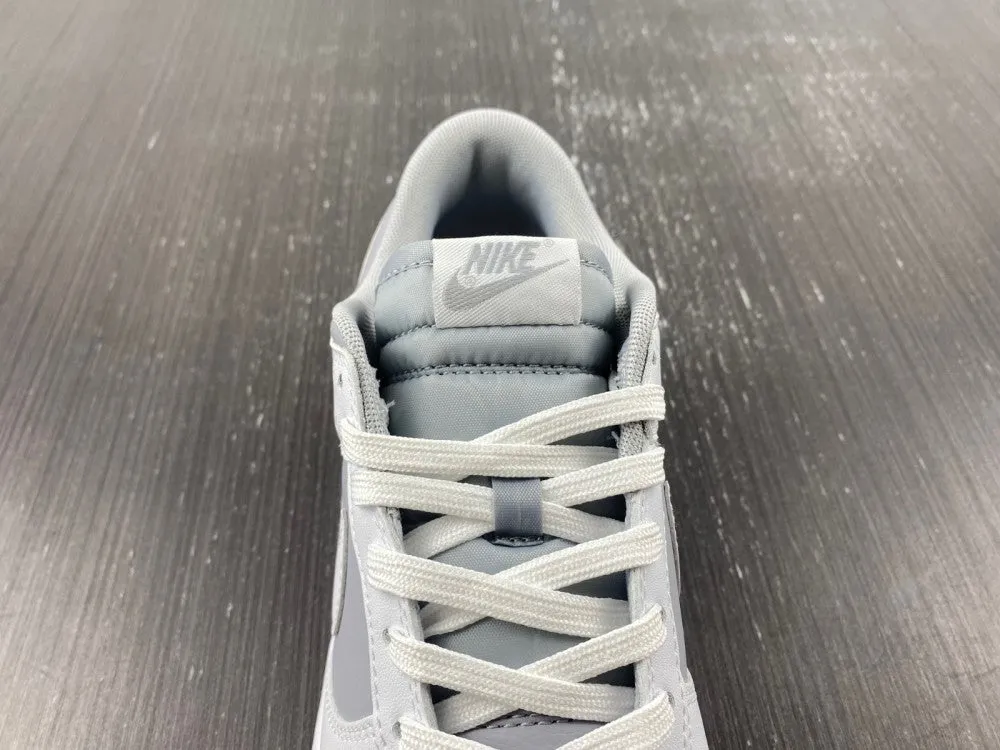 Nike Dunk Low Retro White Grey