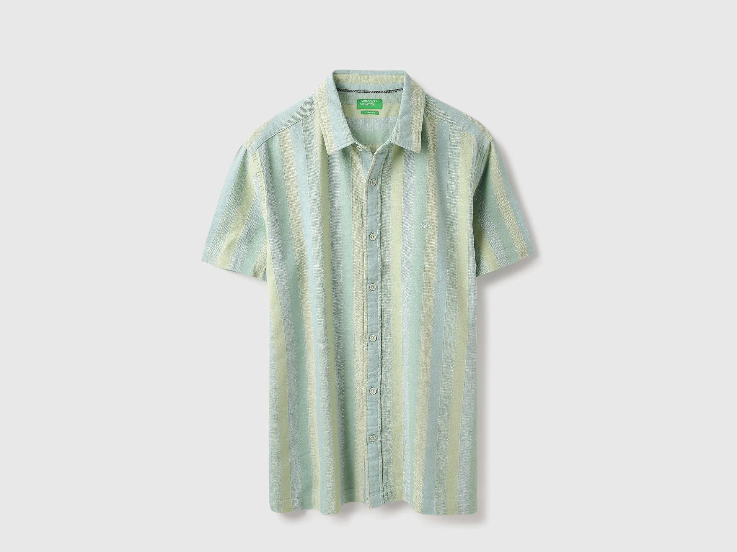 Relaxed Fit Spread Collar Striped Shirt