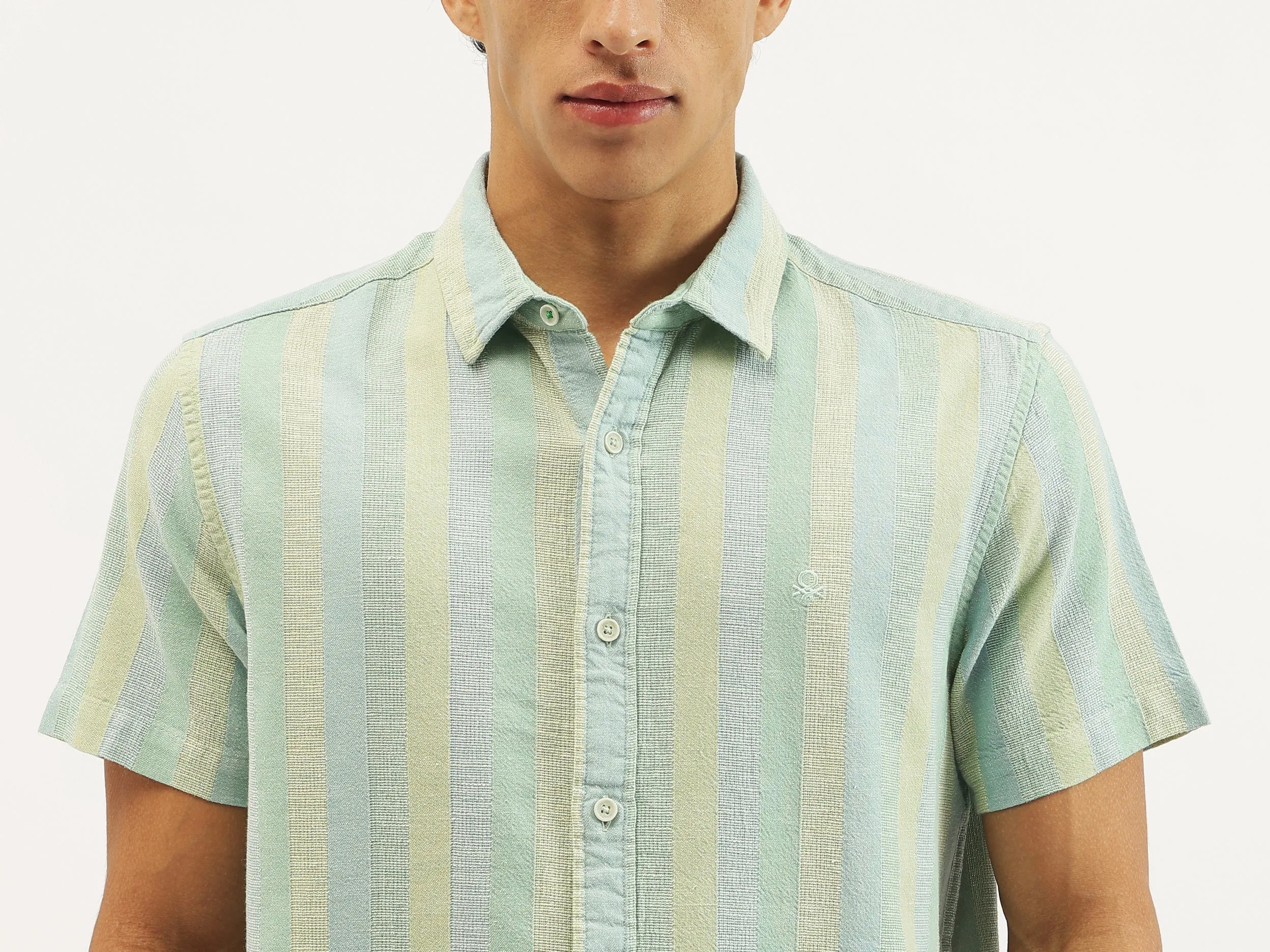 Relaxed Fit Spread Collar Striped Shirt