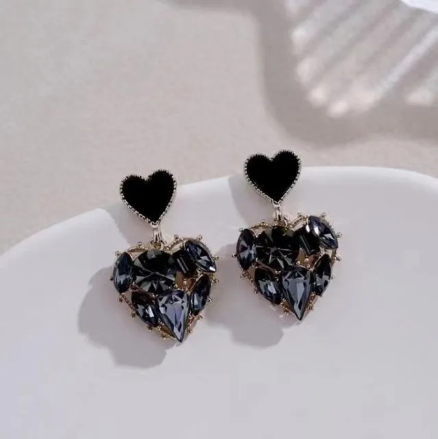 Retro Temperament Exquisite Stud Earrings
