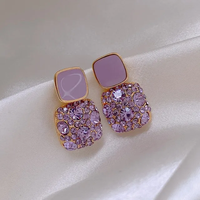 Retro Temperament Exquisite Stud Earrings
