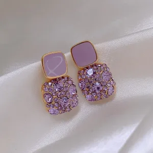 Retro Temperament Exquisite Stud Earrings