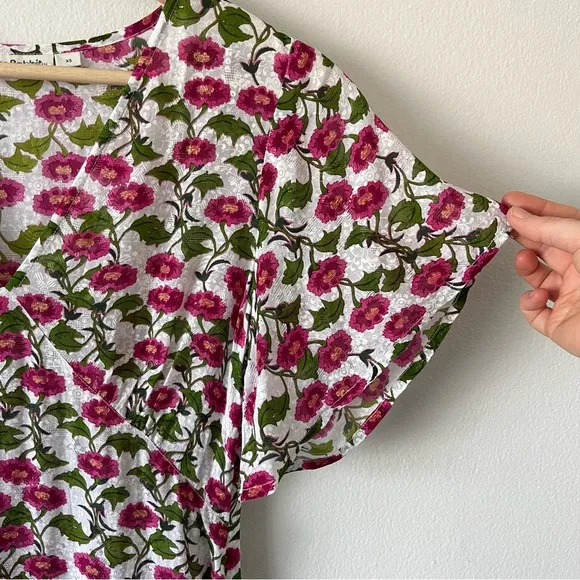 Roller Rabbit Floral Issa Dress Pink Silk V-Neck Flutter Sleeve Midi size XS