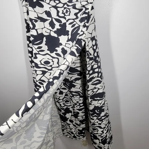 Soft Surroundings Shapely Floral Dark Gray Black Faux Wrap Maxi Dress XL Stretch
