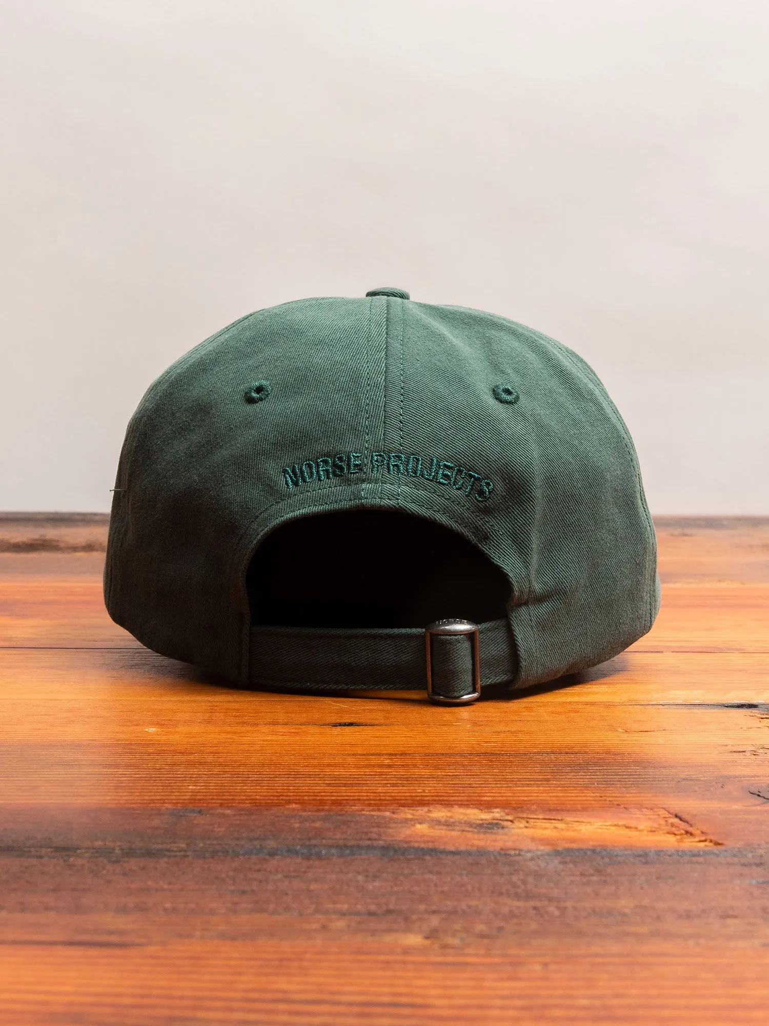 Twill Sports Cap in Dartmouth Green