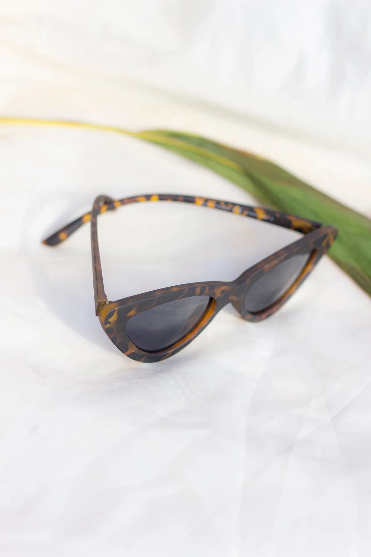 Weighted Cat Eye Sunglasses
