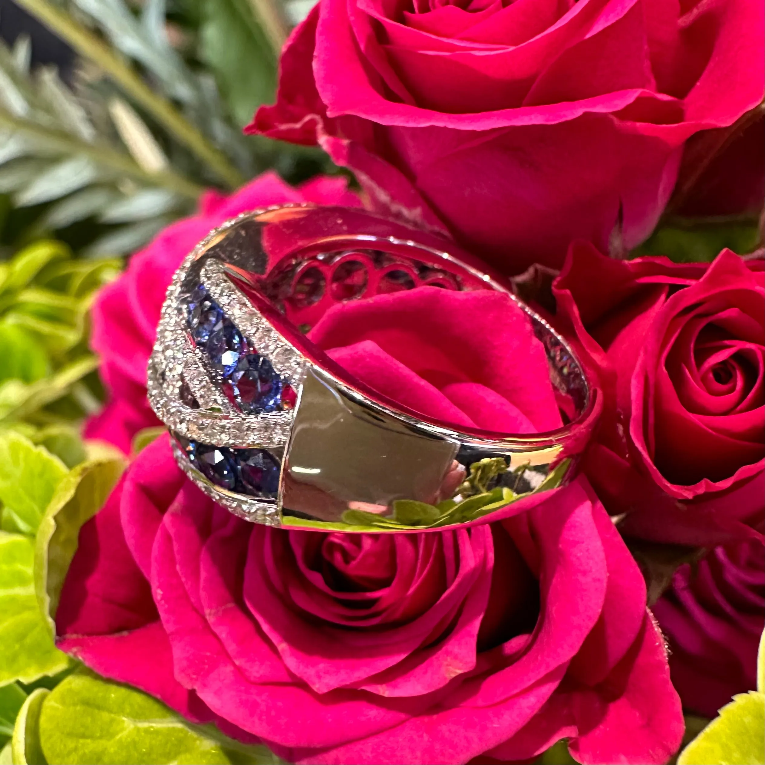 Zeghani Sapphire and Diamond Intertwined Ring 14K White Gold ZR1861